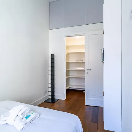 Iflat Contemporary Design Living In Apartment *