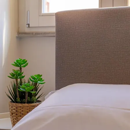 Iflat Contemporary Design Living In Rome