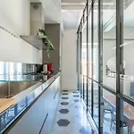 Appartamento Iflat Contemporary Design Living In