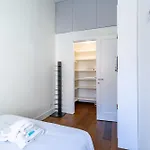 Iflat Contemporary Design Living In Appartamento *