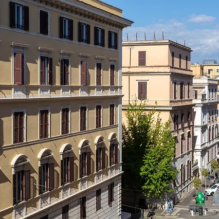 Апартаменты Iflat Contemporary Design Living In