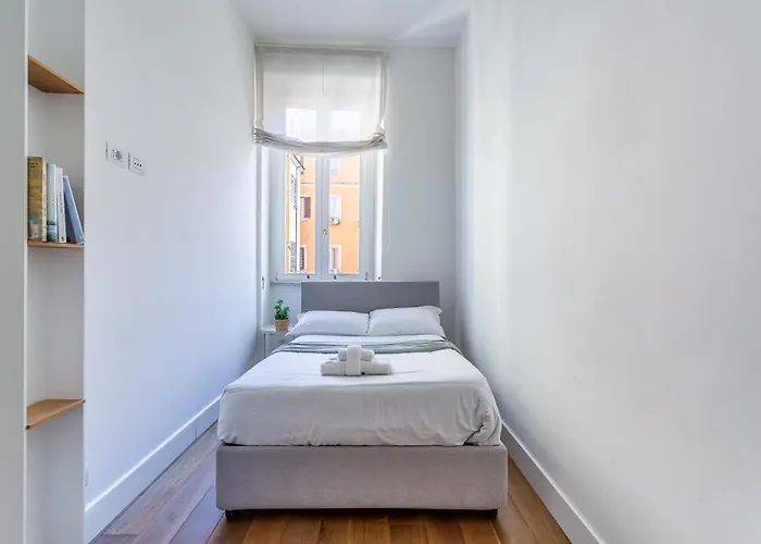 Апартаменты Iflat Contemporary Design Living In Рим